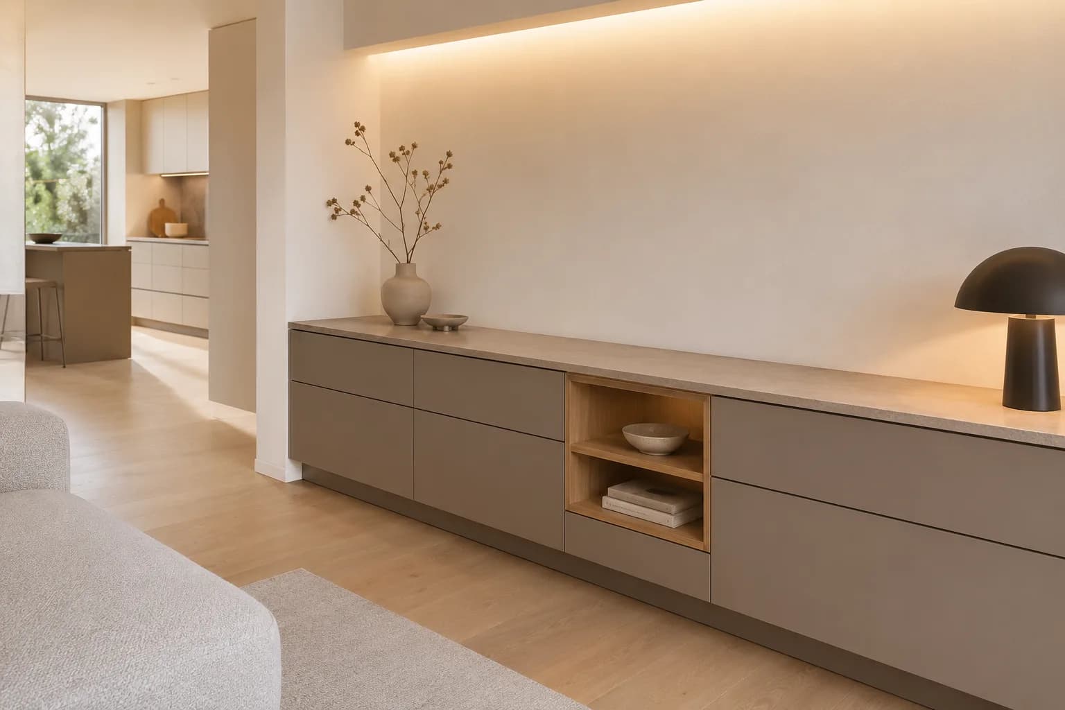 Gestaltungsbeispiel: Sideboard nach Mass im Wohnraum